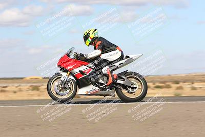 media/Nov-03-2024-TrackDaz (Sun) [[44580f4982]]/B Group/1220pm (Wheelie Bump)/
